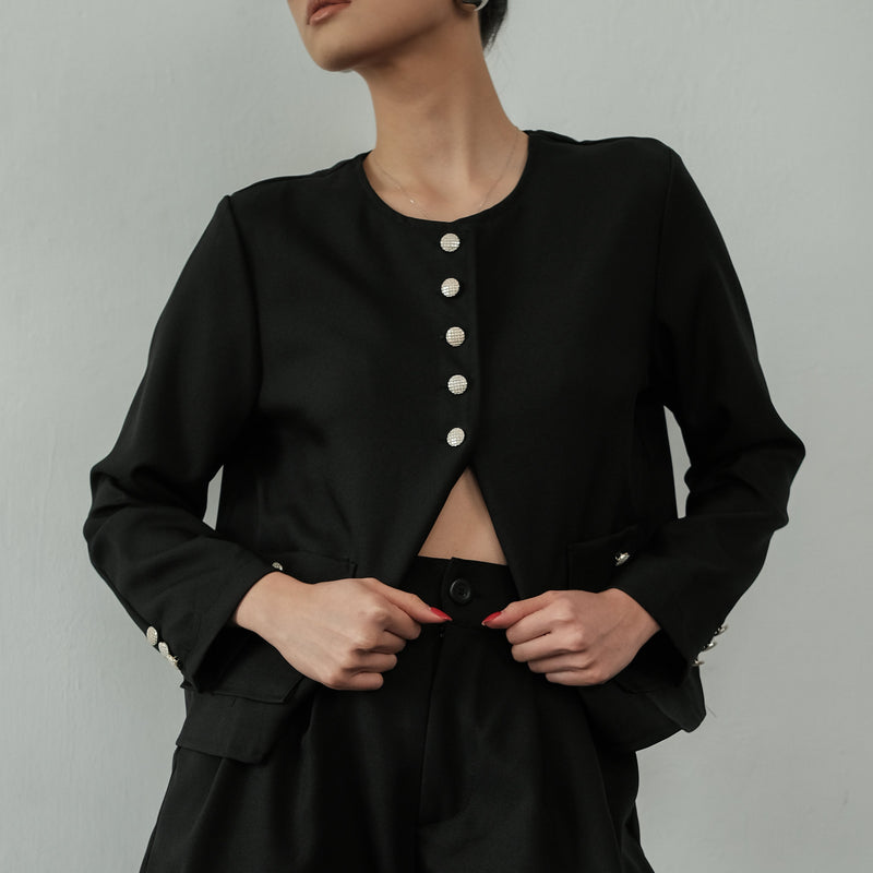 Marioka Black Blazer