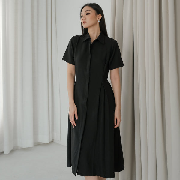Otaru Black Dress